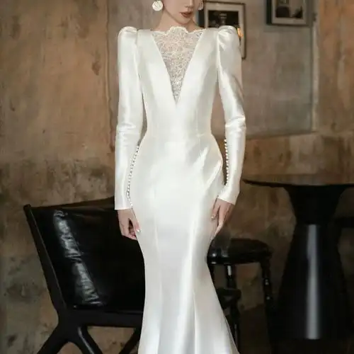 轻婚纱2023新款新娘高级感缎面鱼尾出门纱主持人宴会晚礼服女长袖