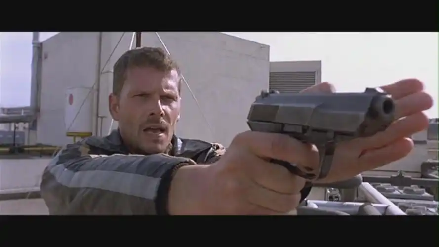 企业战士yamakasi-lessamoura?destempsmodernes(2001)