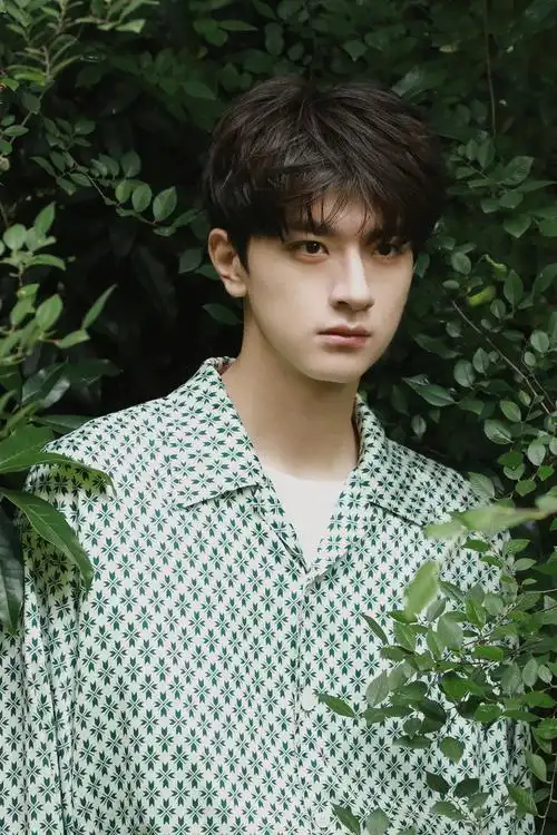 林一这修图师傅可以辞退了