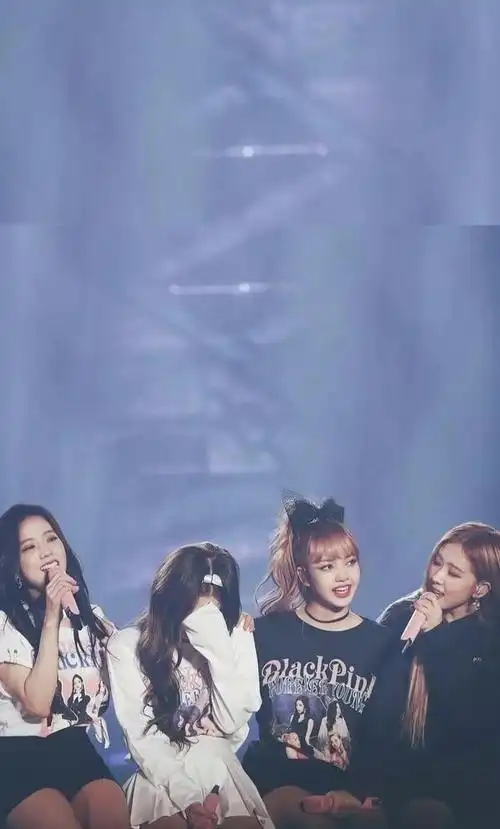 来康康人气女团粉墨壁纸叭