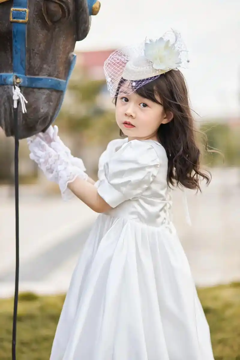 外景拍摄#人像写真 #外景拍摄 #儿童潮拍 #儿童摄影 #揭 - 抖音