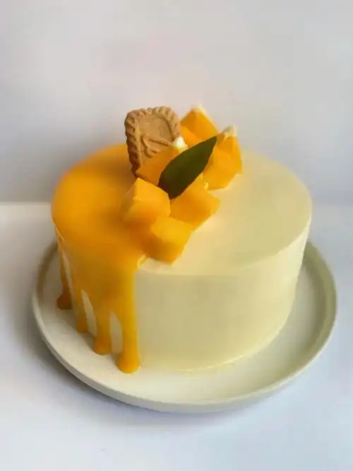 淋面芒果奶油蛋糕