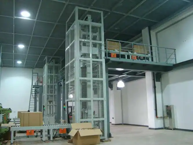 广东深圳c型往复式提升机