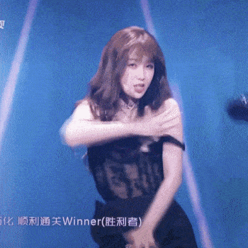 虞书欣裙装被嘲博眼球,吴宣仪晒照评论开女德班?骂成这样太讽刺