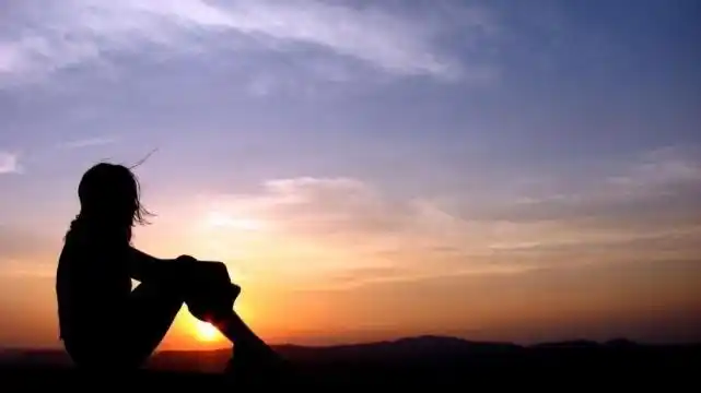 一个人身上有这2个特征,容易孤独终老,希望你一个都没有_腾讯新闻