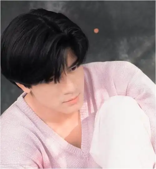 忠诚陪伴郭富城三十年62岁她仍未嫁眼见他娶妻痛彻心扉