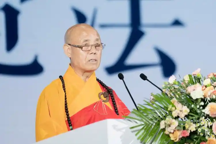 张兆民认为,纵观圆瑛法师一生,始终爱国爱教,是中国近代爱国高僧,佛教