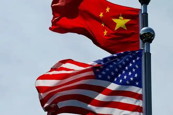 中国和美国国旗所以能够看到,小布什,特朗普时期,美俄关系就没有很