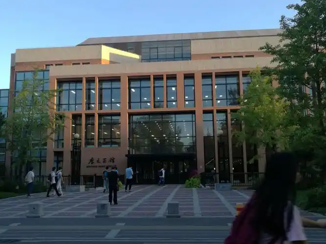 水木清华——探访清华大学