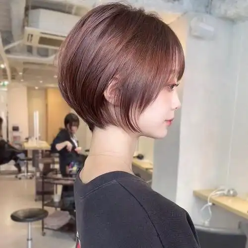 最具人气的女士短发:蓬松瘦脸,层次感满满,剪完显小10岁|发型|脸型