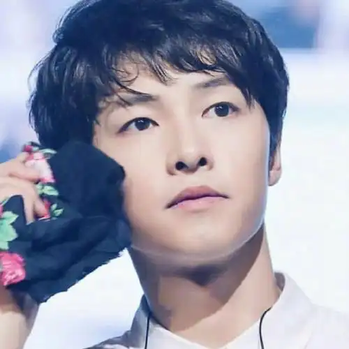 宋仲基擦肩而过的缘分