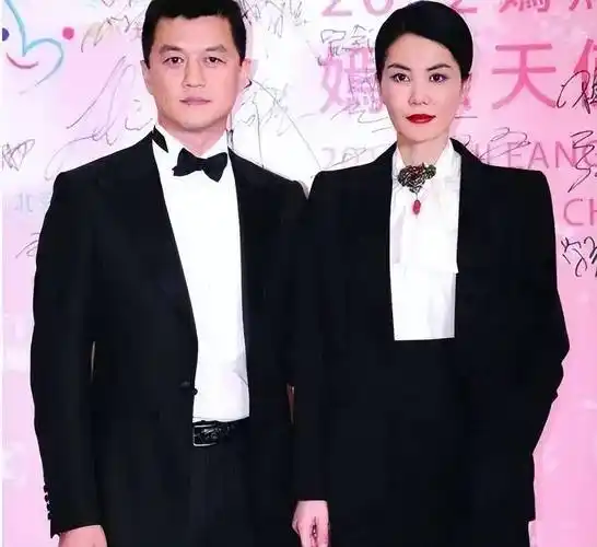 李亚鹏哭穷上热搜,还债十多年,快吃不起饭了_王菲_婚姻_行业