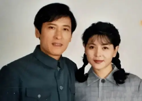 王之夏大宅门演宣传队长剧照她年轻时候的照片组图