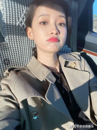 原创孙怡晒怼脸素颜娇嫩皮肤惹人羡自曝在澡堂光不出溜被认出超尴尬