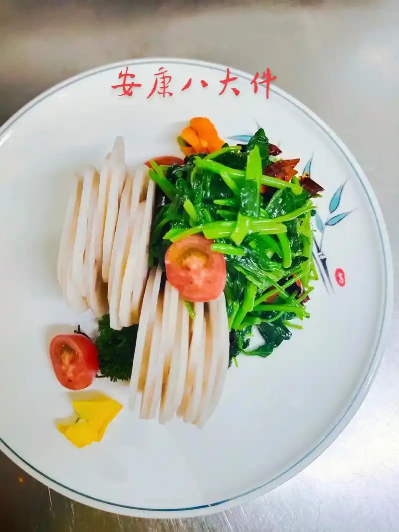 安康八大件!#抖音美食创作人 传承地方特色,陕南人待客菜八大 - 抖音