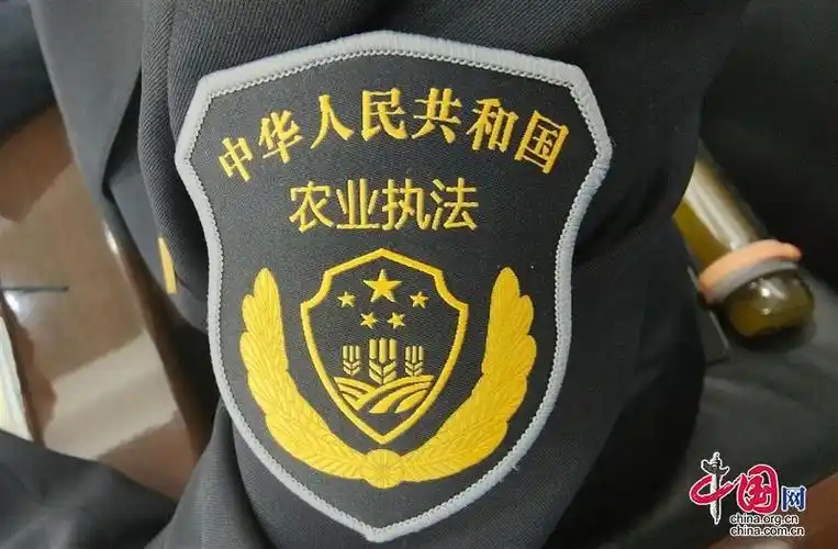 新制服新亮相旌阳区农业综合行政执法人员统一着装