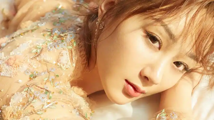 杨紫头像图片-美女壁纸-高清美女图片-第14图-娟娟壁纸