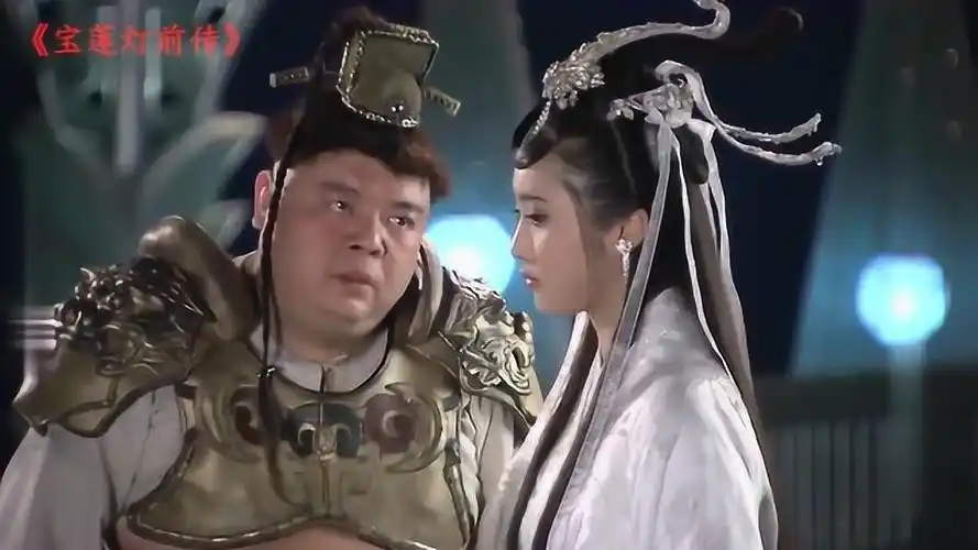 六个版本天蓬元帅戏嫦娥对比,老版最经典,新版嫦娥连扇天蓬大耳光太