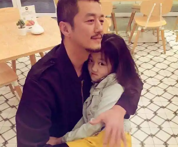 李嫣的到来如同天使一般,如果没有她的出生,那些和她一样的孩子们或许