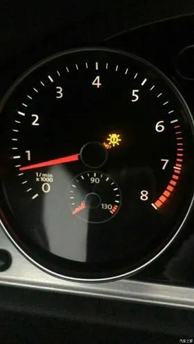 关于近光灯大黄求助