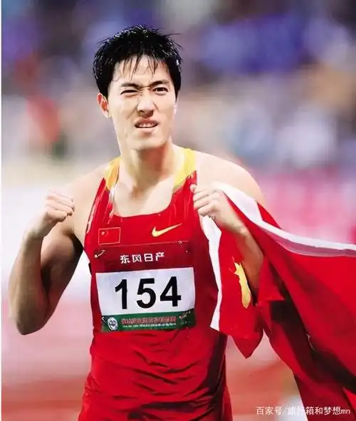 消失的刘翔:人生大起大落,离婚再娶初恋,他现在怎样了?