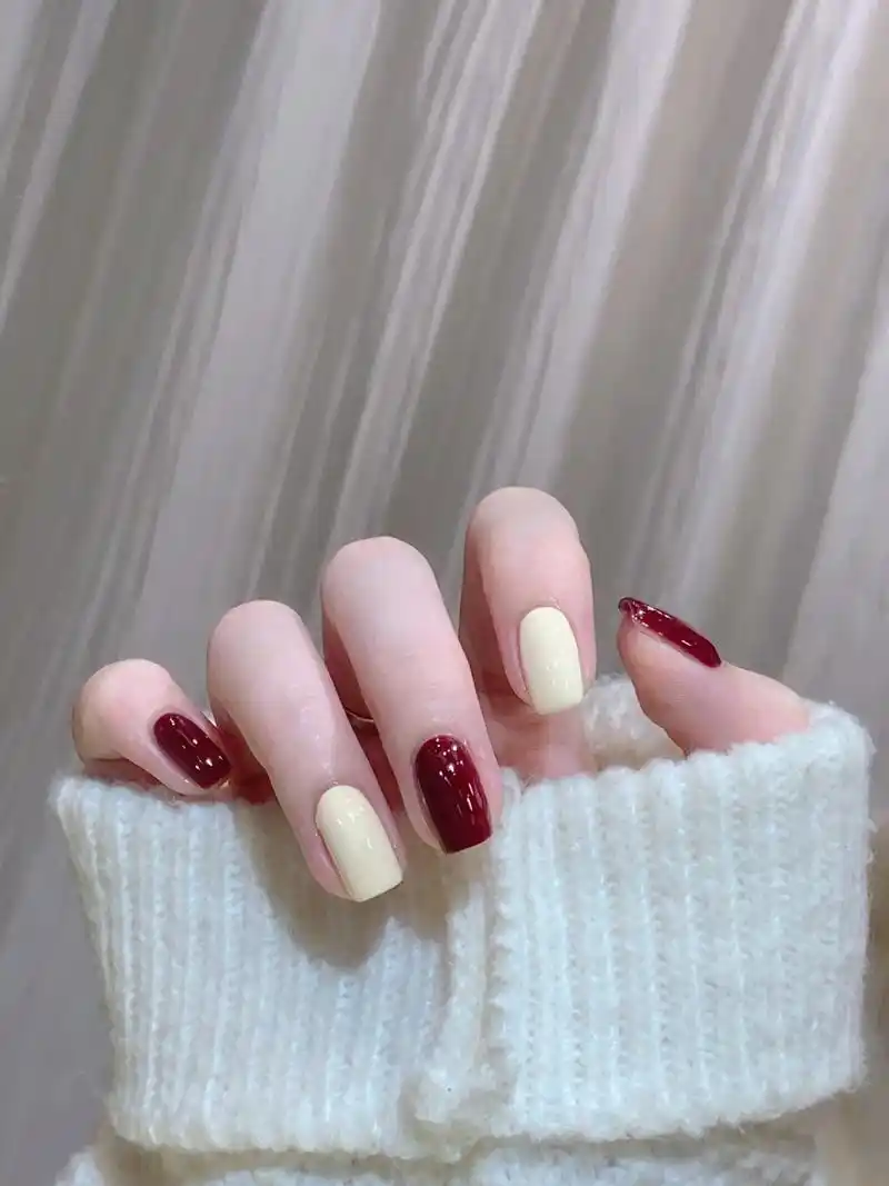 96色号:c36复古红77c37奶白色 #仙女必备 #超好看的美甲 #美甲