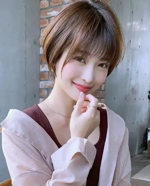 2021女生显老显土的发型求求你们别再留了