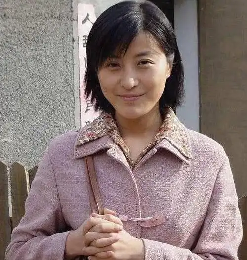 "玉芬"王雅捷:被赵本山捧红,拒绝上春晚,32岁嫁给了于洋