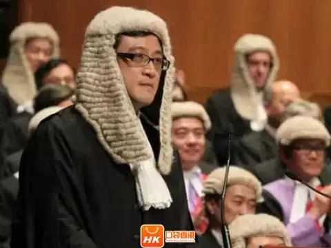 为什么tvb剧里的律师法官们头要顶着白色假发