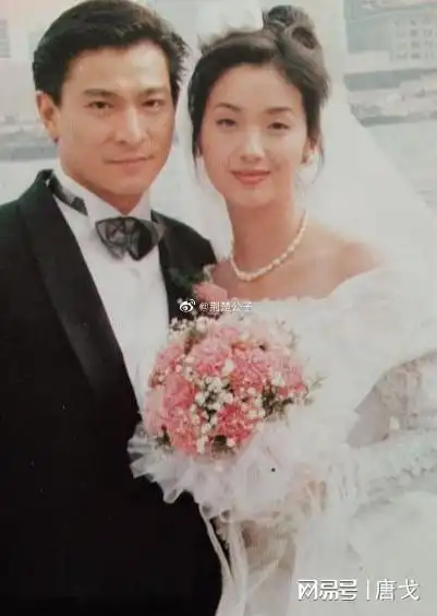 吴倩莲说:"我们只能做朋友,我已经有男朋友了".