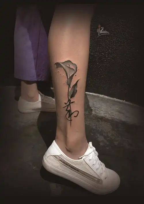 周忆刺青百花纹身小腿纹身北京三里屯纹身