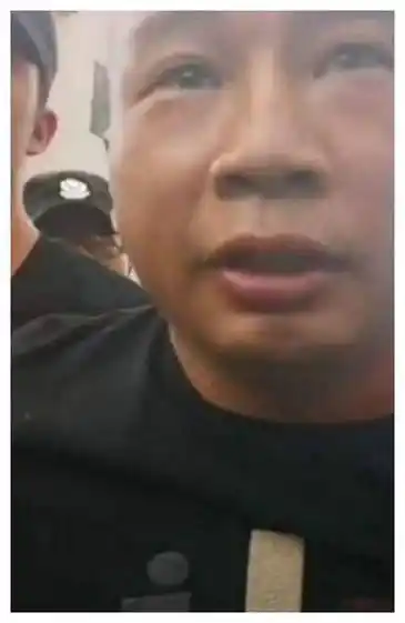 江西凶犯曾春亮已被执行死刑!回顾被抓获现场,笑嘻嘻满不在乎!