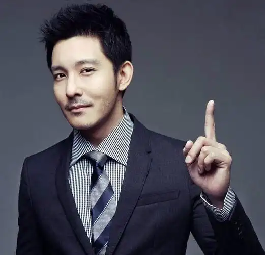 盘点娱乐圈十大混血男明星排行榜top10