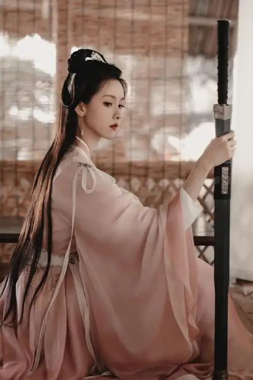 陈都灵生日许愿树