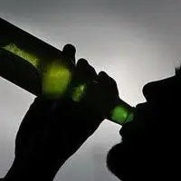 影|喝酒是伤心的放纵十八岁男生头像喝酒伤感头像mmmm不头像吧喝酒