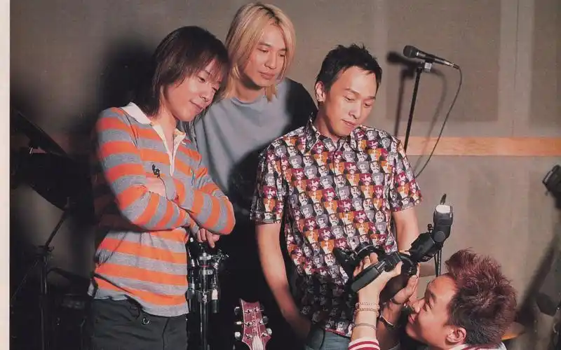 【现场直击】beyond三子彩排中.