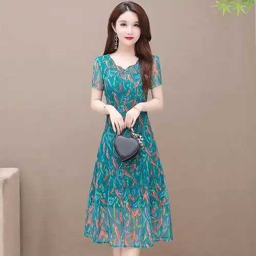 中年妈妈印花连衣裙夏装洋气女士夏季时尚短袖气质减龄高贵休闲雪纺中