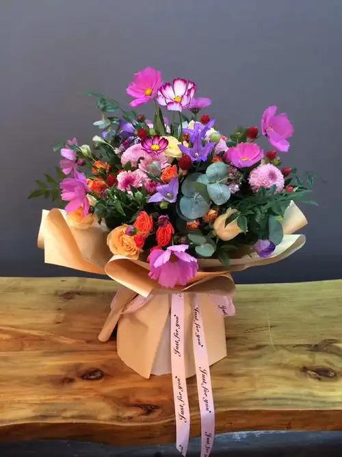 花艺培训——欧式花束