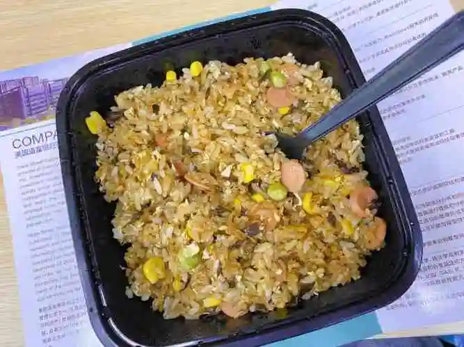 皮皮炒饭(黄姑山路店)-"「梅干菜火腿肠蛋炒饭」讲真,这家店的炒饭.