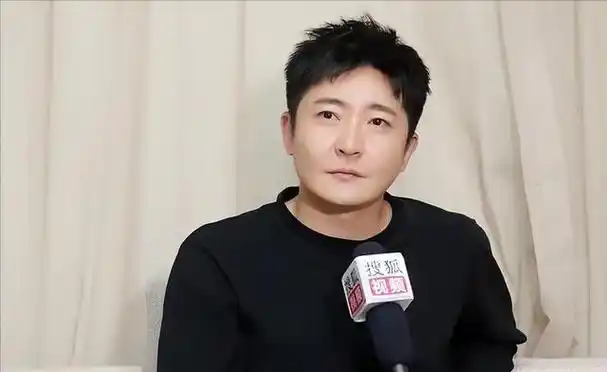以为是假新闻,其实是真新闻,从郭京飞到袁立,离谱又惊呆众人