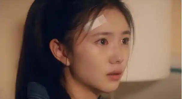 刘浩存演技烂,离开张艺谋无存在感