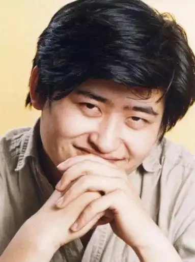 "音乐教父"刘欢,安装人工骨头,结婚32年零绯闻