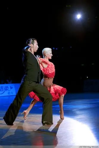 黑池职业组拉丁舞比赛 - 妮嗳 - 妮嗳 )聆听ㄣ心跳的旋律ㄟ