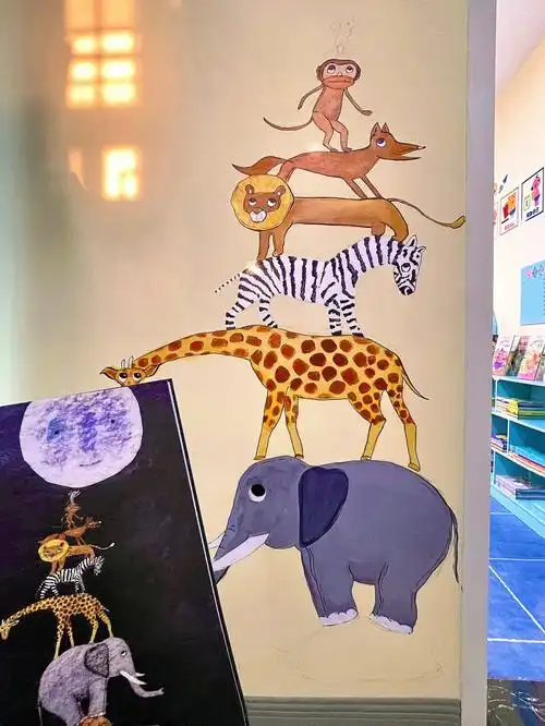 中秋节挑战月亮的味道墙绘