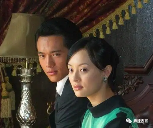 这之后,他和孙俪搭档《一世情缘》,和张歆艺演《小家大事》,和唐嫣演