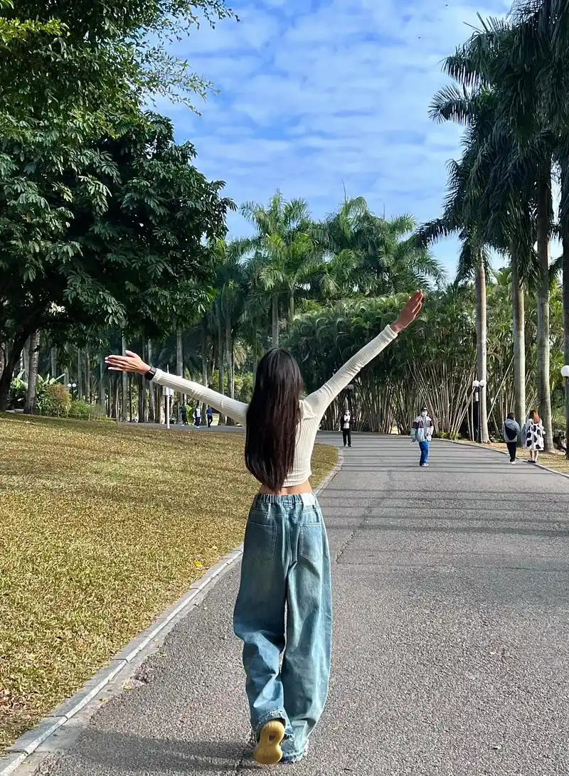 笨蛋美女 #美丽坏女人  #30岁也要闪闪发光 #优雅女人 - 抖音