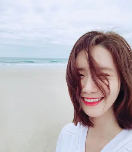 少女时代林允儿的日常自拍 被称为"最美初恋"的她果然颜值满分