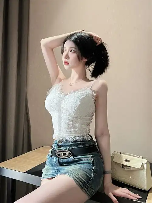 实拍实价外穿文胸一体吊带蕾丝肩带可调节美背带胸垫