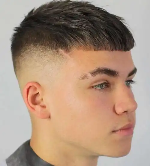 男生酷炫雕刻发型 美式风格帅出新高度_时尚男发 - 美发站