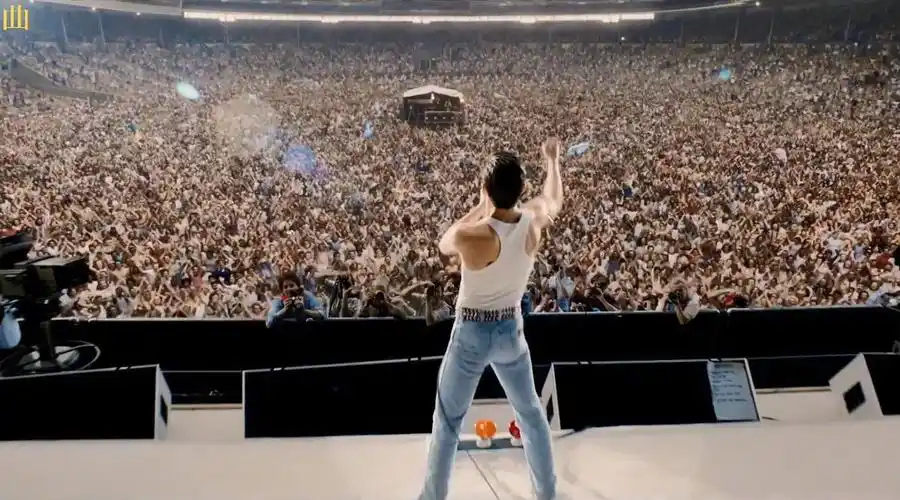 波西米亚狂想曲三首金曲两场震撼一代传奇